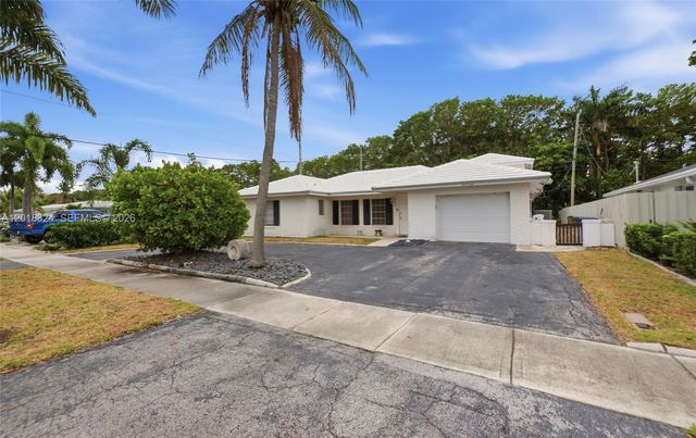 1310 SE 14th Court, Deerfield Beach, FL 33441