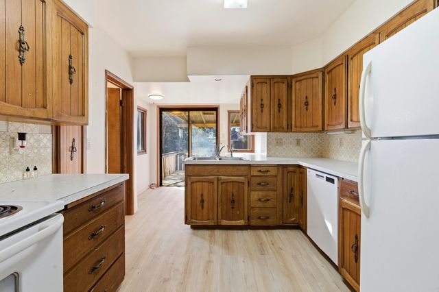 337 S Crosby St, Tekoa, WA 99033