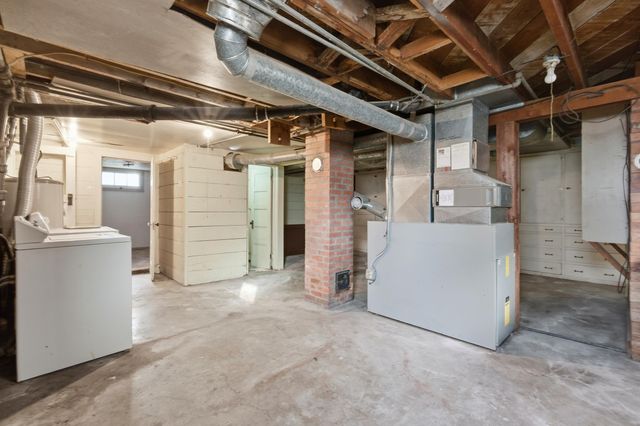 337 S Crosby St, Tekoa, WA 99033