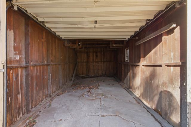 337 S Crosby St, Tekoa, WA 99033