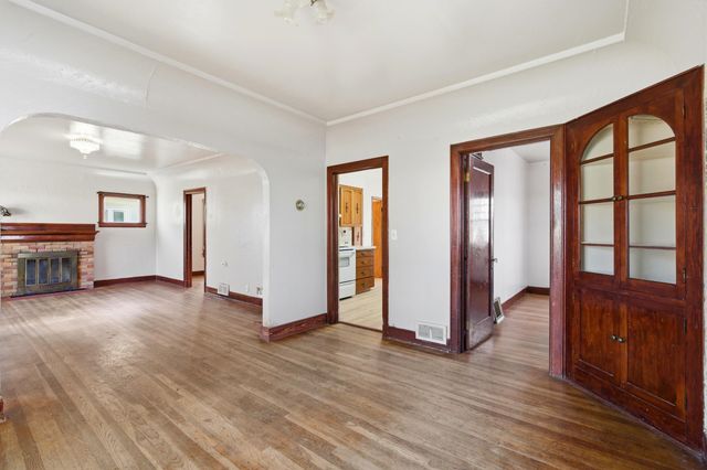 337 S Crosby St, Tekoa, WA 99033