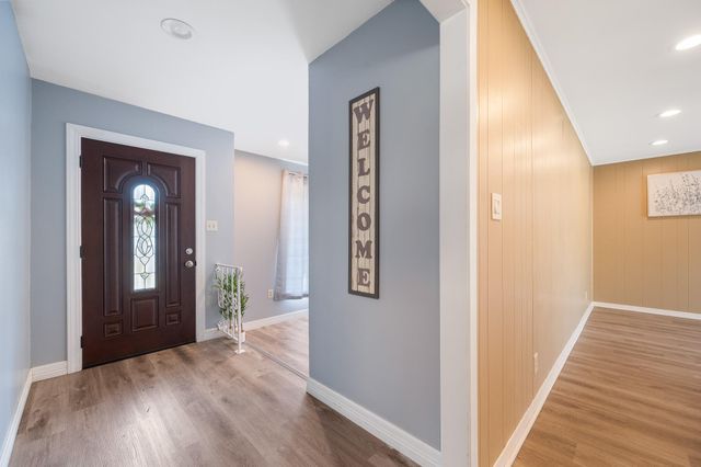 8314 Edgemoor Drive, Houston, TX 77036