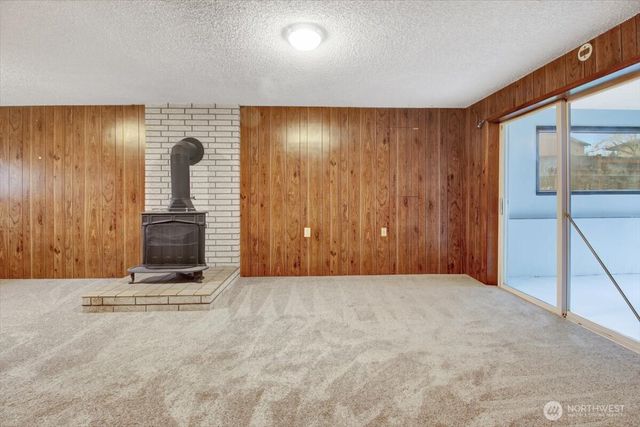 7313 228th Street SW, Mountlake Terrace, WA 98043