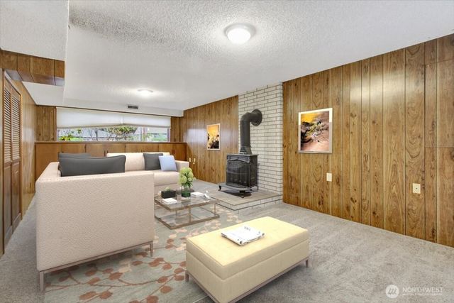 7313 228th Street SW, Mountlake Terrace, WA 98043