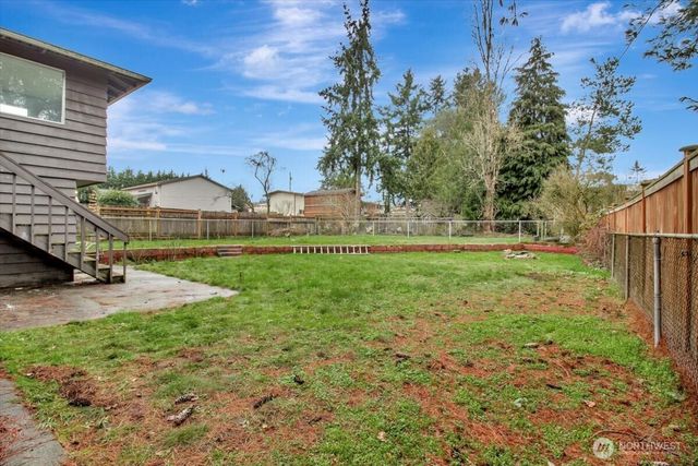 7313 228th Street SW, Mountlake Terrace, WA 98043