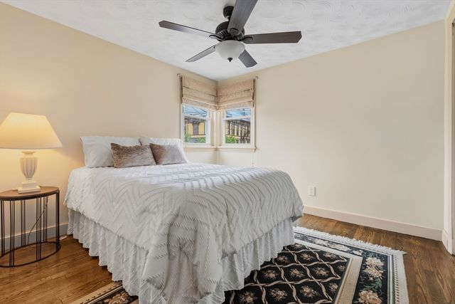 7 Taylor St, Saugus, MA 01906