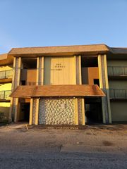 5335 NW 10th Court 307, Plantation, FL 33313