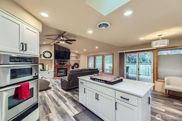 15413 34th Avenue SE, Mill Creek, WA 98012