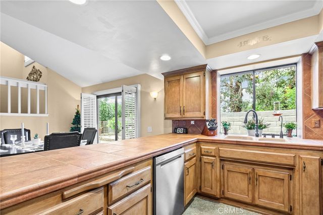 1490 Decanso Street 6, San Luis Obispo, CA 93405