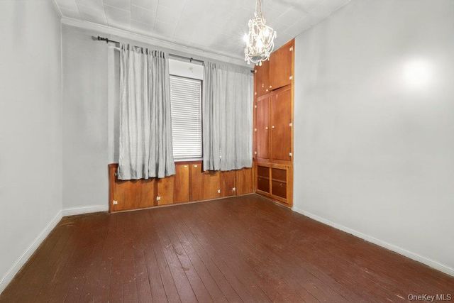 77-20 79th Street, Glendale, NY 11385