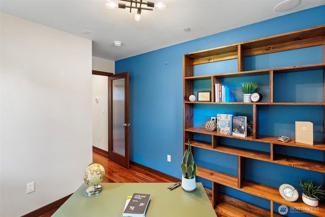 1709 Shorewood Drive, Bremerton, WA 98312