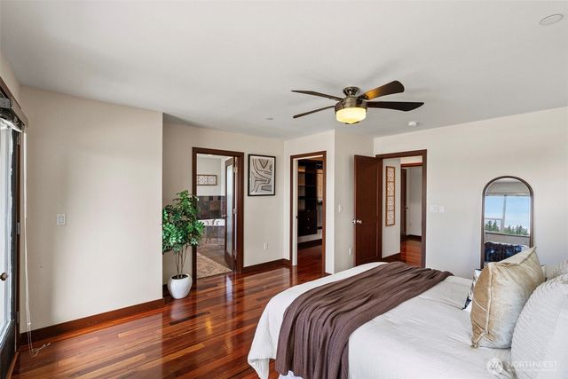 1709 Shorewood Drive, Bremerton, WA 98312
