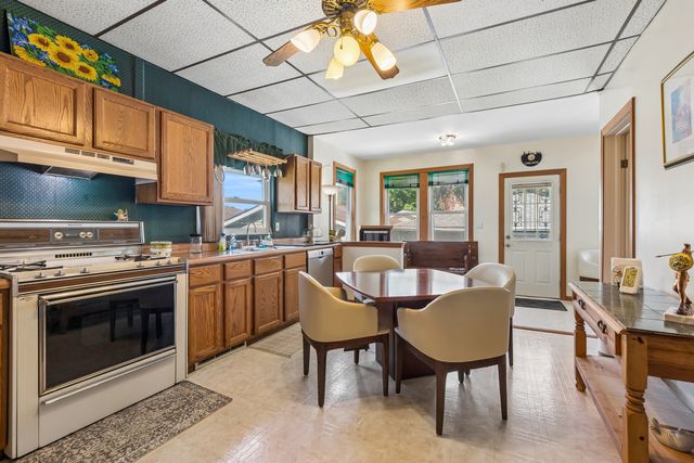 1730 W Winona Street, Chicago, IL 60640