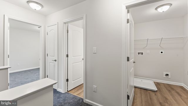 2402 MAPLE AVE, Wilmington, DE 19808