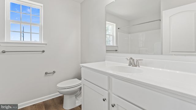 2402 MAPLE AVE, Wilmington, DE 19808