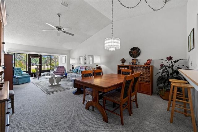 88 LAKE FOREST PLACE, Palm Coast, FL 32137