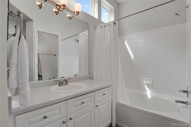5430 Wangaratta Way, Highlands Ranch, CO 80130