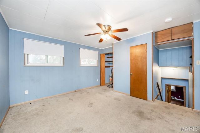 704 Wabash Avenue, Belleville, IL 62220