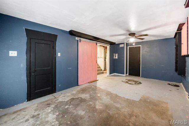 704 Wabash Avenue, Belleville, IL 62220