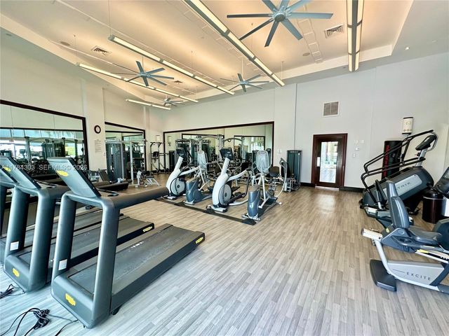 18911 Collins Avenue 405, Sunny Isles Beach, FL 33160