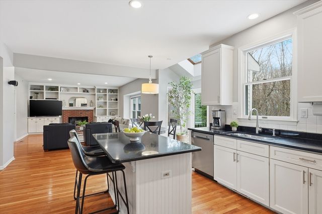 100 Rosemont Drive, North Andover, MA 01845