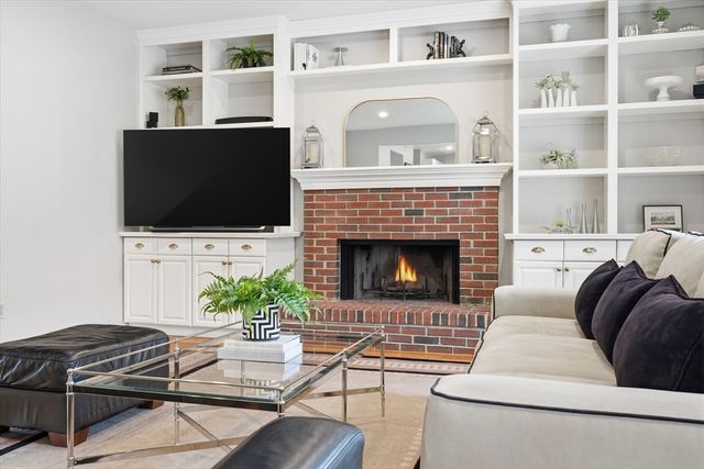 100 Rosemont Drive, North Andover, MA 01845