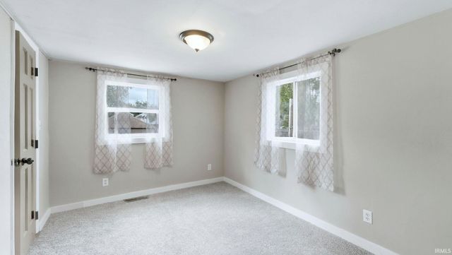 3124 S Harrison Street, Fort Wayne, IN 46807