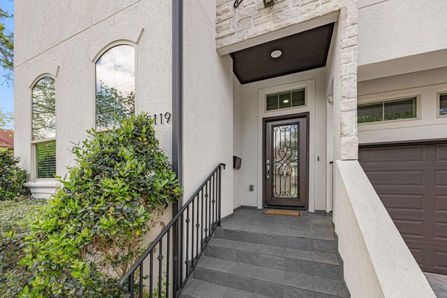 5119 Locust Street, Bellaire, TX 77401
