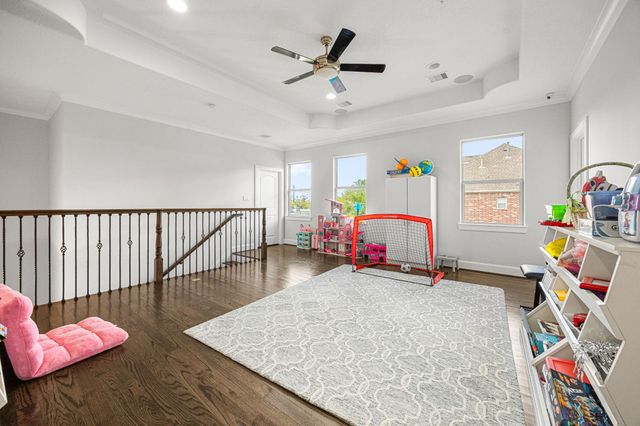 5119 Locust Street, Bellaire, TX 77401