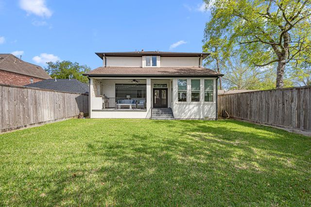 5119 Locust Street, Bellaire, TX 77401