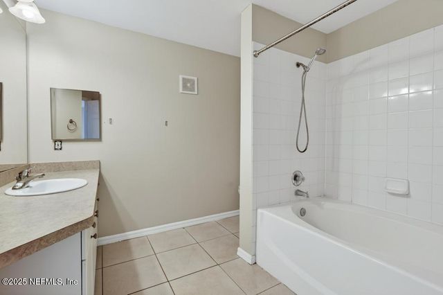 3591 KERNAN Boulevard S 524, Jacksonville, FL 32224