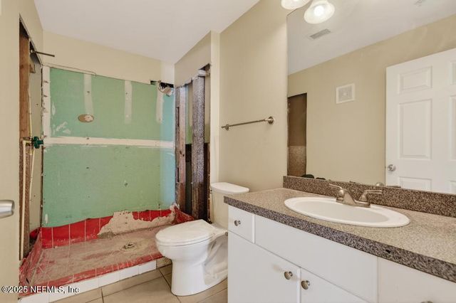 3591 KERNAN Boulevard S 524, Jacksonville, FL 32224