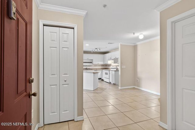 3591 KERNAN Boulevard S 524, Jacksonville, FL 32224