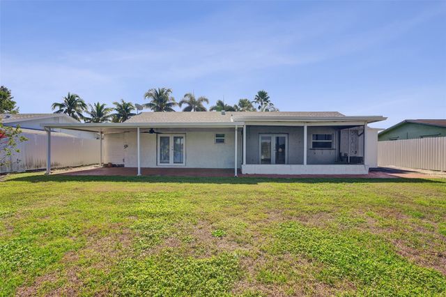 9431 NW 10th Street, Pembroke Pines, FL 33024