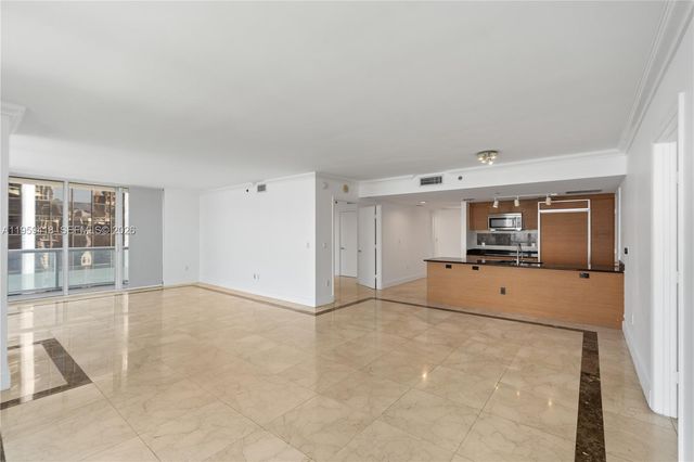 50 Biscayne Blvd 3010, Miami, FL 33132