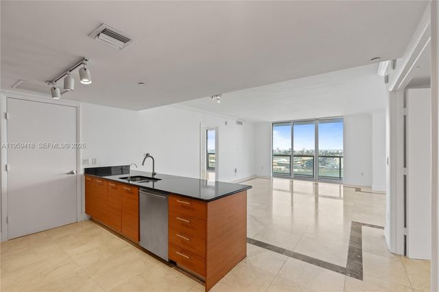 50 Biscayne Blvd 3010, Miami, FL 33132