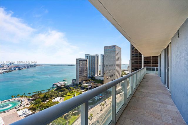 50 Biscayne Blvd 3010, Miami, FL 33132