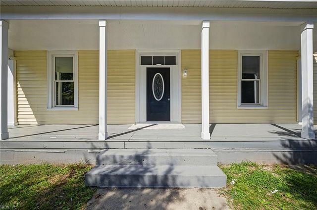 109 St James AVE, Suffolk, VA 23435
