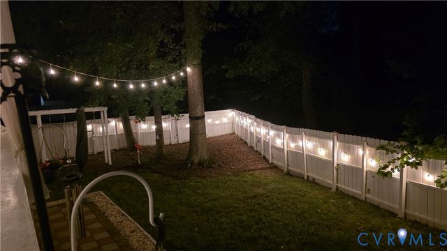9516 Hungary Woods Dr, Henrico, VA 23060