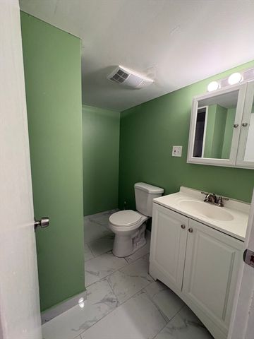 50-52 Allen Ave, Lynn, MA 01902