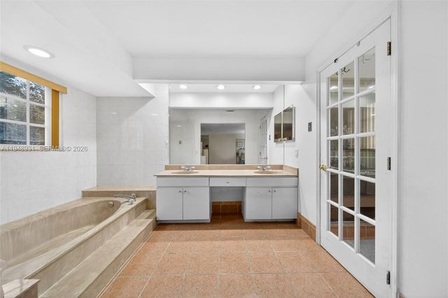 10720 SW 142nd Ave, Miami, FL 33186