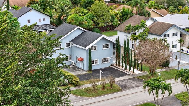 10720 SW 142nd Ave, Miami, FL 33186