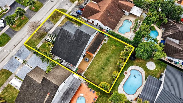 10720 SW 142nd Ave, Miami, FL 33186