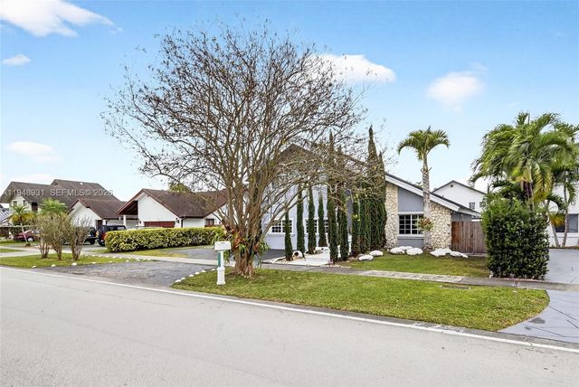 10720 SW 142nd Ave, Miami, FL 33186