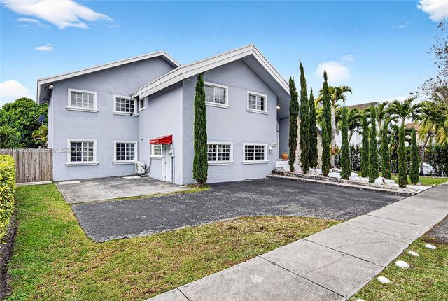 10720 SW 142nd Ave, Miami, FL 33186