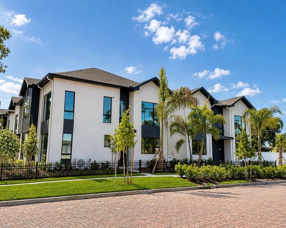 100 36TH STREET N 1C, St Petersburg, FL 33713
