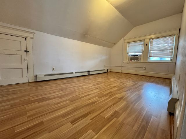 485 Laurel Avenue, Bridgeport, CT 06605