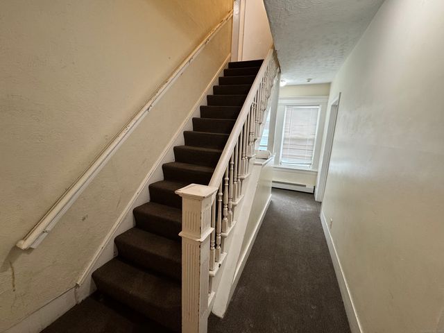 485 Laurel Avenue, Bridgeport, CT 06605