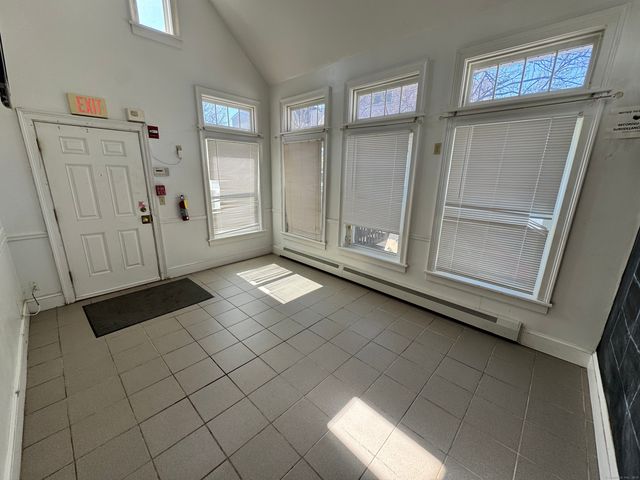 485 Laurel Avenue, Bridgeport, CT 06605