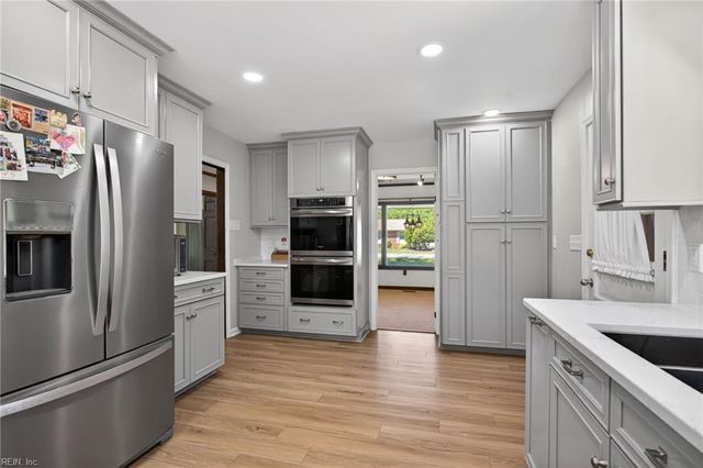 500 Moonefield DR, Smithfield, VA 23430